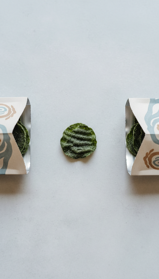 Crispy Seaweed Chip with Toasted Sesame