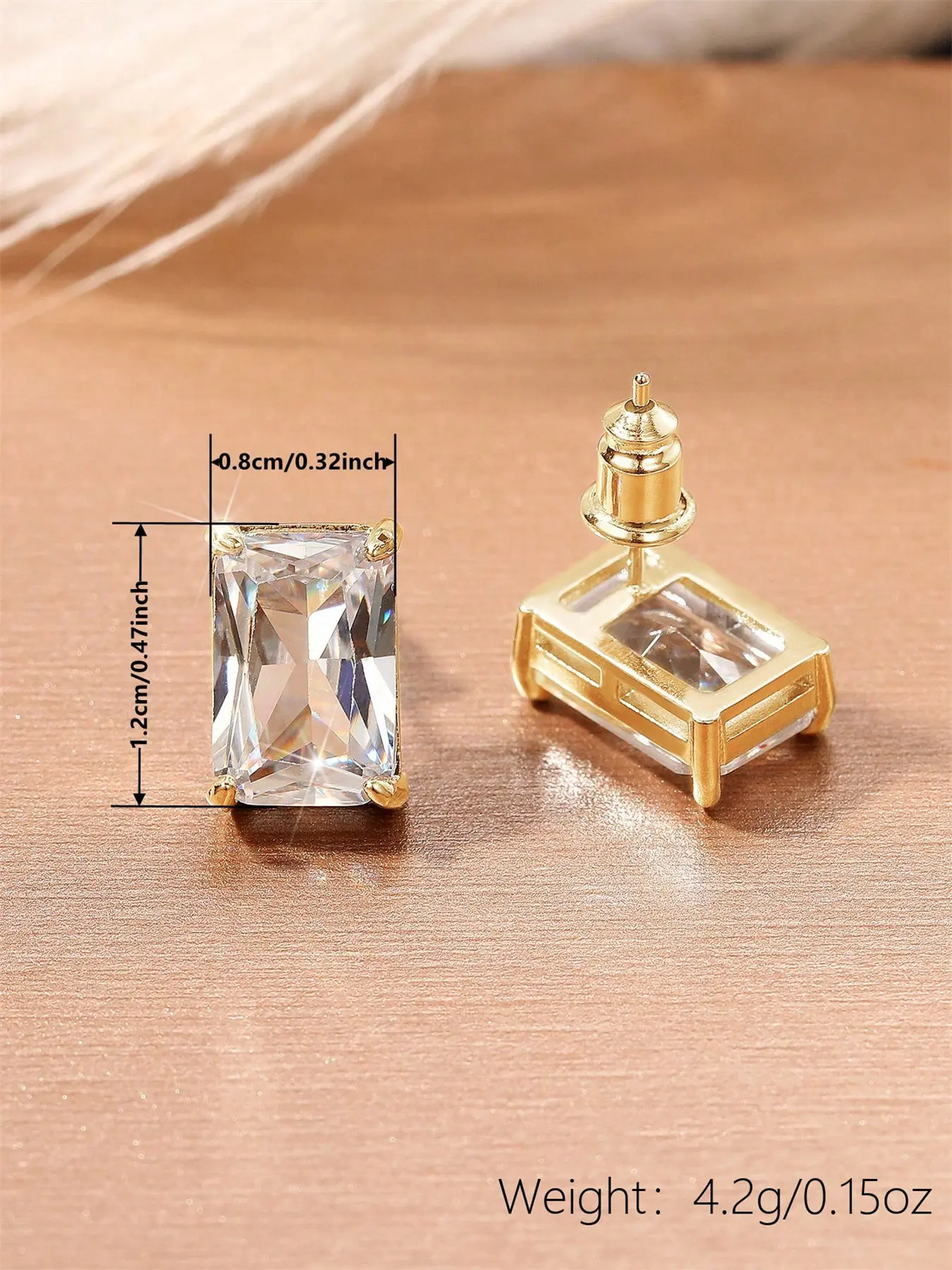 🌟1 Pair Romantic Cubic Zirconia Stud Earrings For Women High Quality Earrings For Party Engagement Anniversary Jewelry Valentine's Day Gift Artificial Zirconia Earrings-XLB